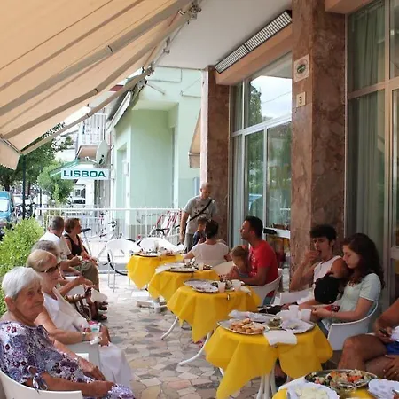 Hotel Madrid Cattolica
