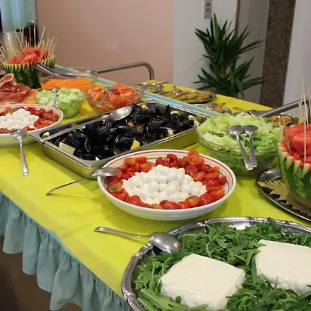 فندق Madrid كاتوليكا