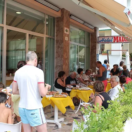 Hotel Madrid Cattolica