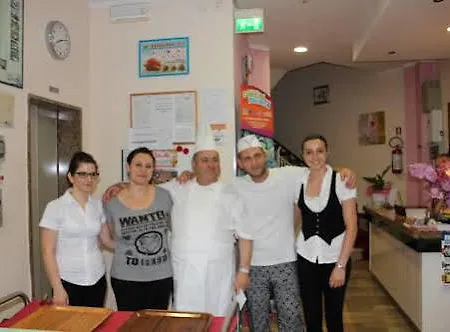 Hotel Madrid Cattolica