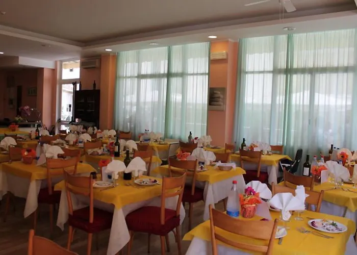 Hotel Madrid Cattolica